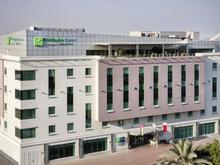 Holiday Inn Express Dubai Safa Park, 3*