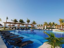 Blue Bay Grand Esmeralda, 5*