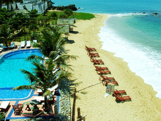 фото отеля Lanta Palace Resort & Beach Club изображение №1
