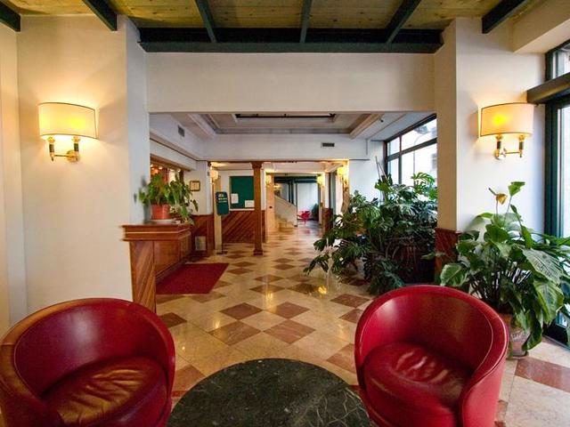 фото отеля Albergo Carlo Magno Hotel изображение №17
