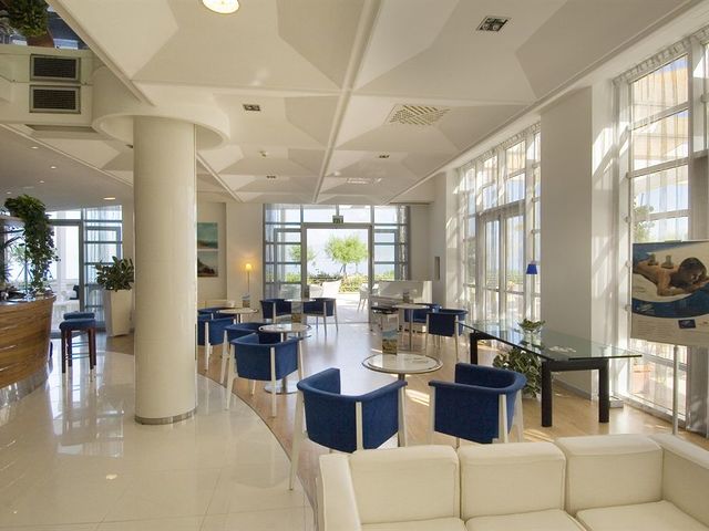 фотографии отеля Towers Hotel Stabiae Sorrento Coast (ex. Crowne Plaza Resort) изображение №43