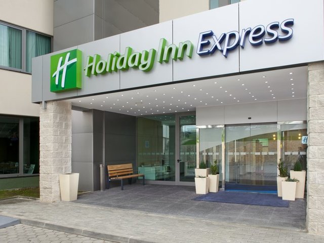 фотографии Holiday Inn Express Lisbon Airport изображение №4