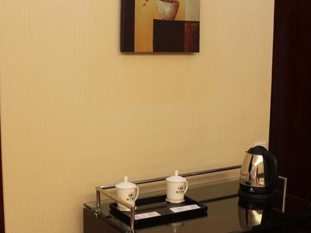 фото отеля Guangzhou Yifeng Hotel изображение №13