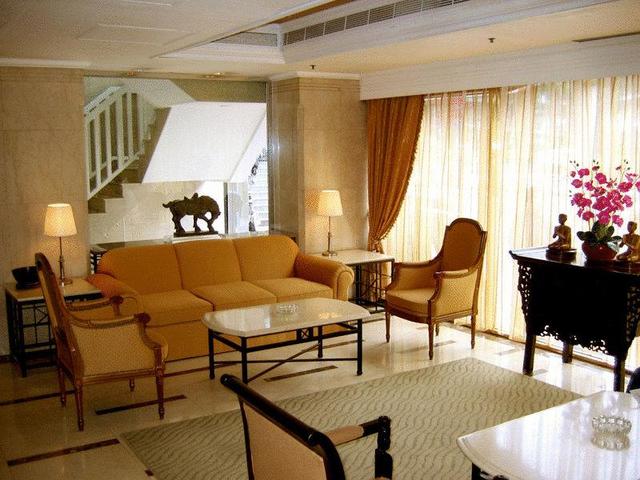 фото отеля Ramada Hotel Kowloon изображение №17