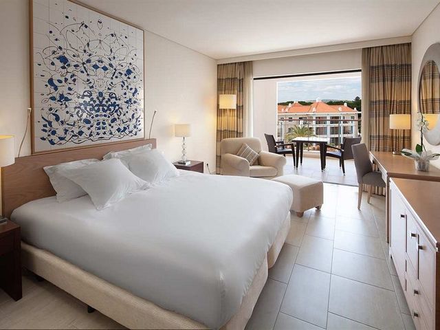 фотографии отеля Hilton Vilamoura As Cascatas Golf Resort and Spa изображение №51