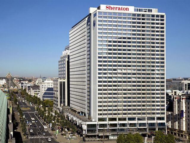 фото отеля Sheraton Brussels Hotel and Towers изображение №1