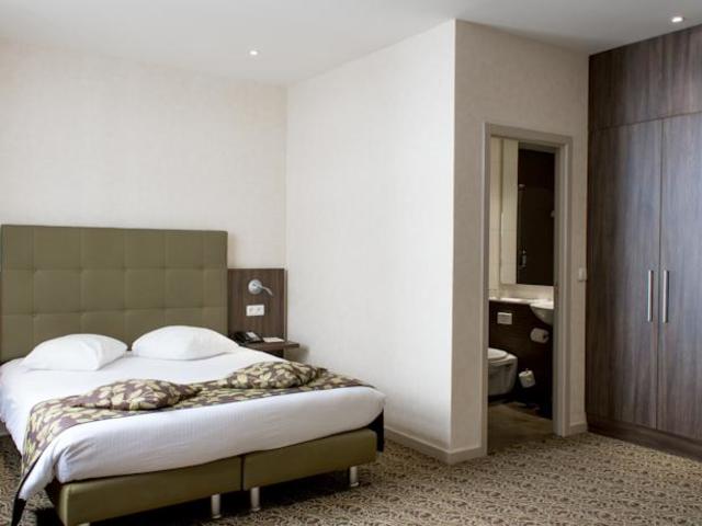 фотографии Hotel Chambord изображение №8