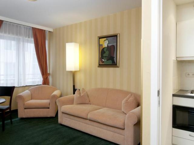 фото отеля Holiday Inn Brussels-Schuman изображение №13
