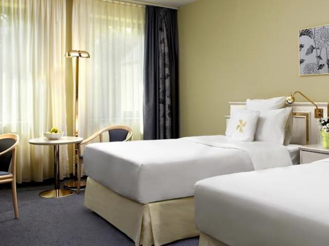 фото Four Points by Sheraton Brussels изображение №6