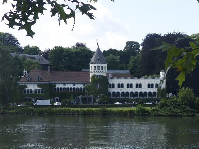 фото отеля Chateau Du Lac изображение №1