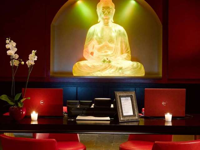 фото отеля Buddha-Bar Hotel Prague изображение №37