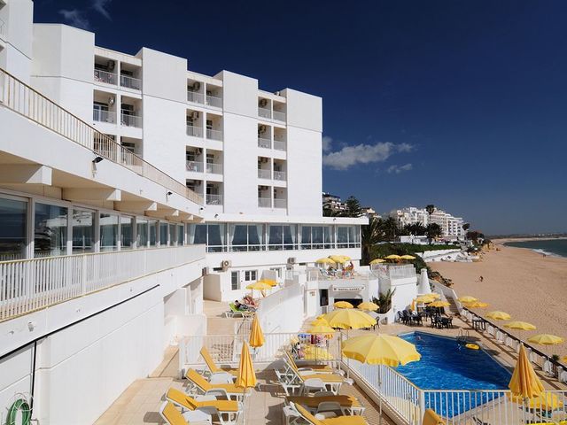 фото отеля Holiday Inn Algarve (ex. Garbe) изображение №1