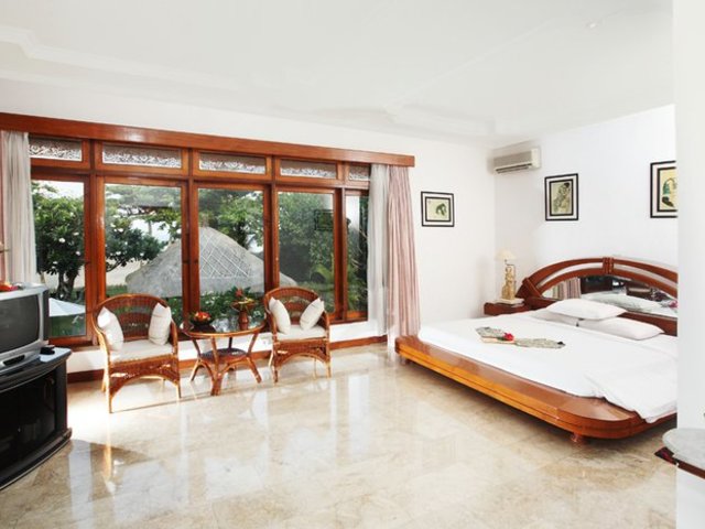 фото отеля Bali Royal Suites изображение №17
