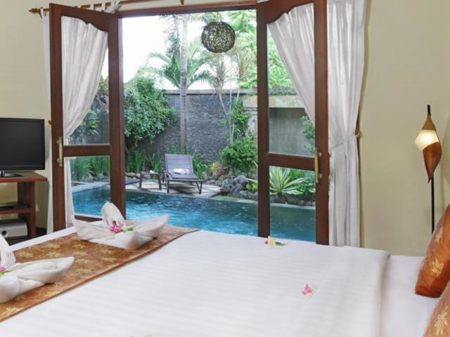 фото Bali Ayu Hotel & Villas изображение №18