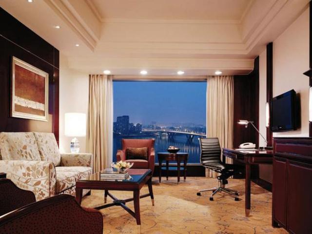 фото отеля Shangri-La Hotel изображение №29