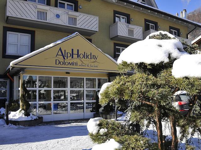 фото отеля AlpHoliday Dolomiti изображение №1