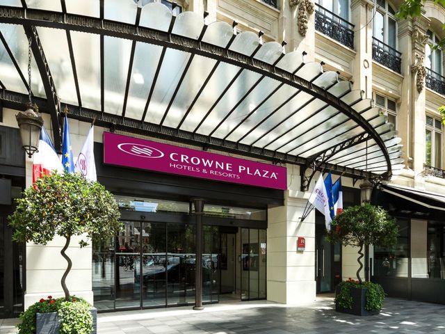 фото отеля Crowne Plaza Paris Republique (ex.Holiday Inn) изображение №1