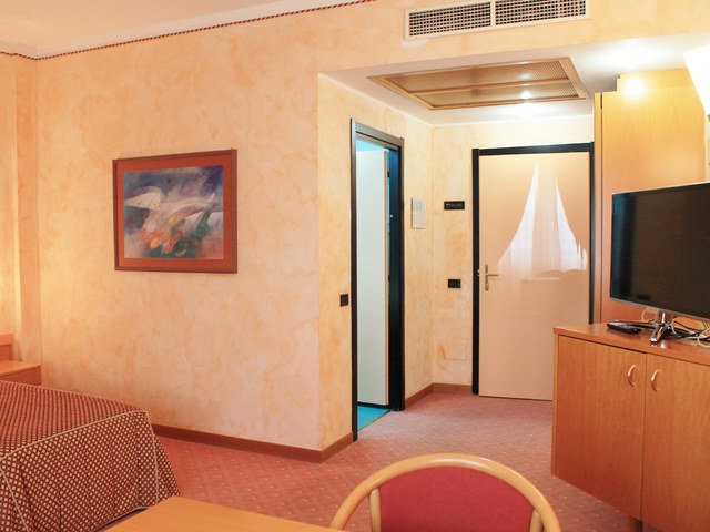 фотографии отеля Mirage Hotel изображение №15