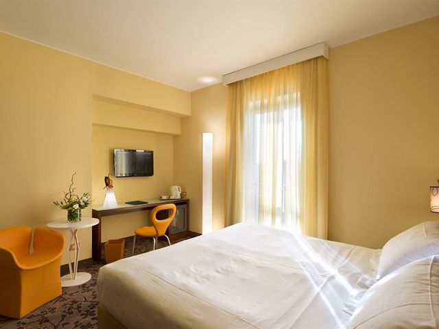 фото отеля Una Hotel Mediterraneo изображение №17