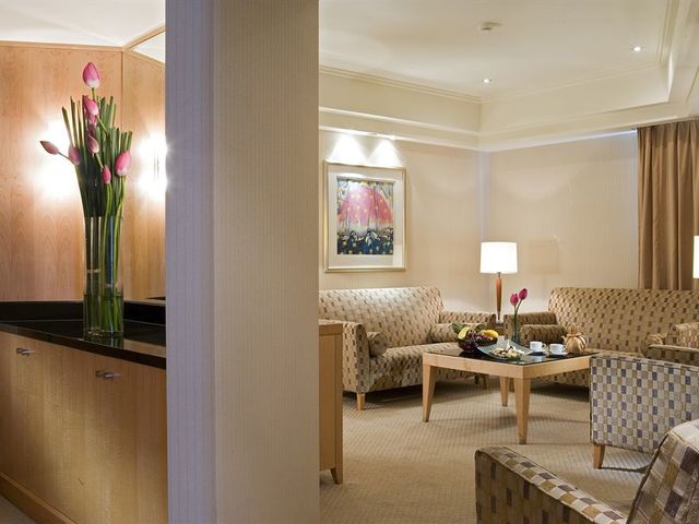 фотографии DoubleTree by Hilton Hotel Shanghai – Pudong (ex. Sofitel JJ Oriental Pudong) изображение №20