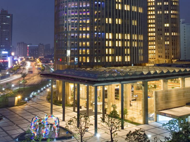 фото отеля Sheraton Shanghai Hotel & Residences Pudong изображение №1