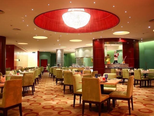 фото Holiday Inn Pudong Nanpu изображение №6