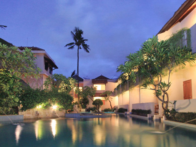 фото Kuta Lagoon Resort and Pool Villas изображение №22