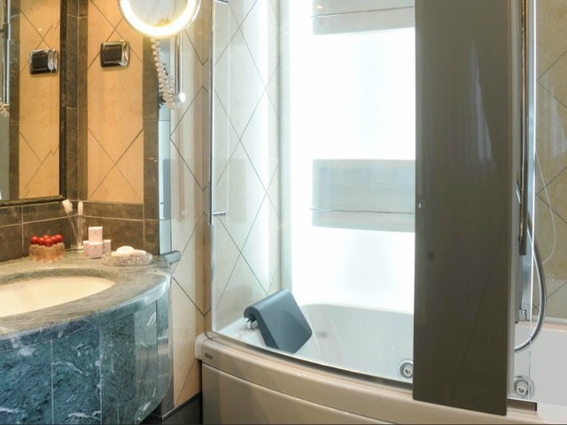 фото отеля Hotel Manfredi Suite In Rome изображение №17