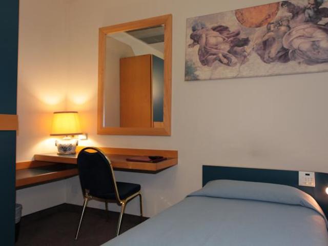 фото Hotel Mirage Firenze изображение №10