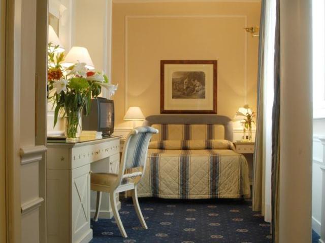 фотографии De La Ville Hotel Florence изображение №12