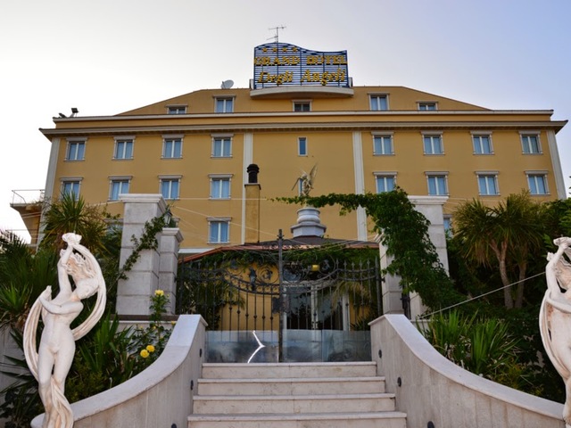 фото отеля Grand Hotel degli Angeli изображение №13