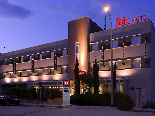 фотографии отеля Ibis Granada Hotel изображение №11