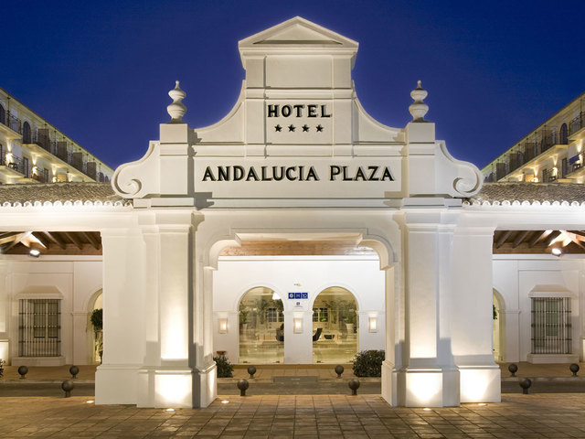 фотографии отеля H10 Andalucia Plaza изображение №35