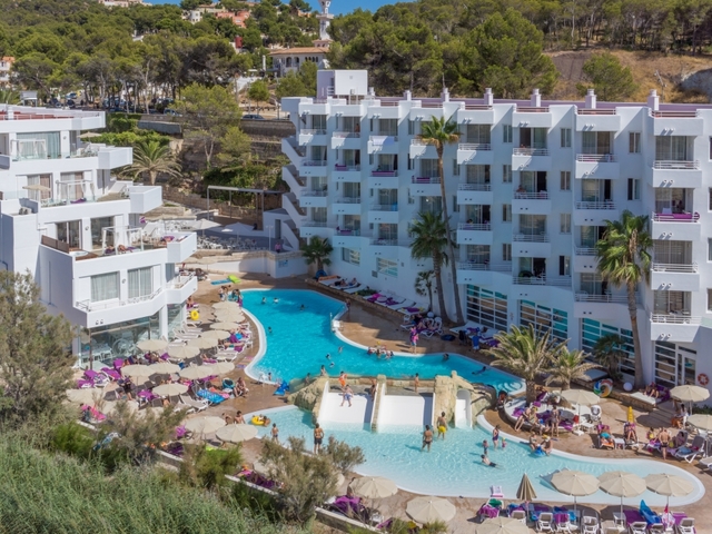 фото отеля Fergus Style Cala Blanca Suites (ex. Fergus Jardin De Playa) изображение №25