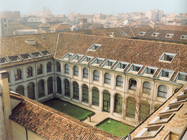фото отеля Palazzo Delle Stelline изображение №1