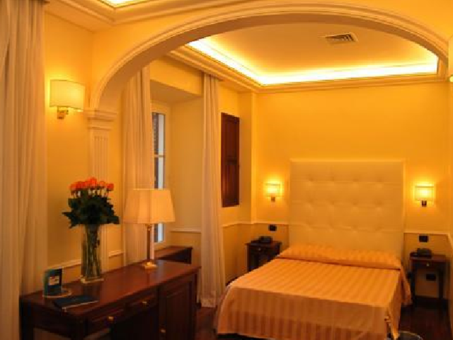 фото Ludovisi Luxury Rooms изображение №14