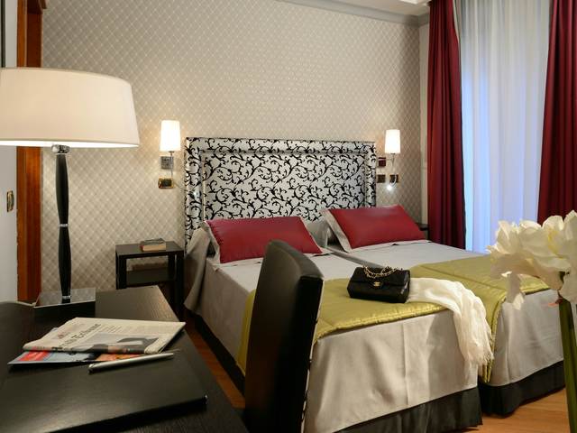 фото Inn Spagna Room Hotel изображение №26