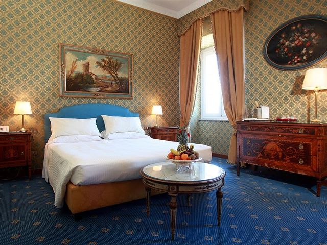 фото отеля Grand Hotel Villa Medici изображение №13