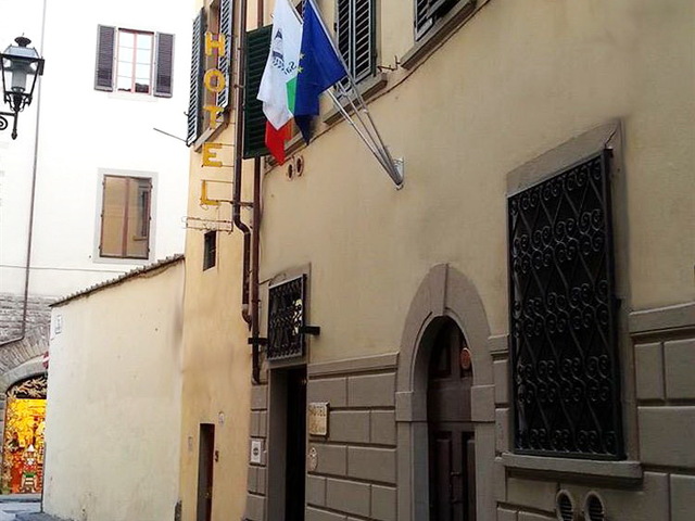 фото отеля Santa Croce изображение №1