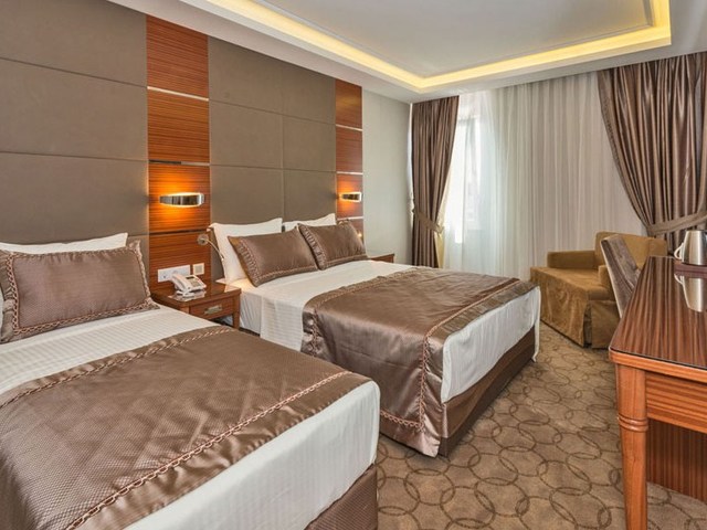 фото отеля Glorious Hotel (ex. Grand Tahir) изображение №49