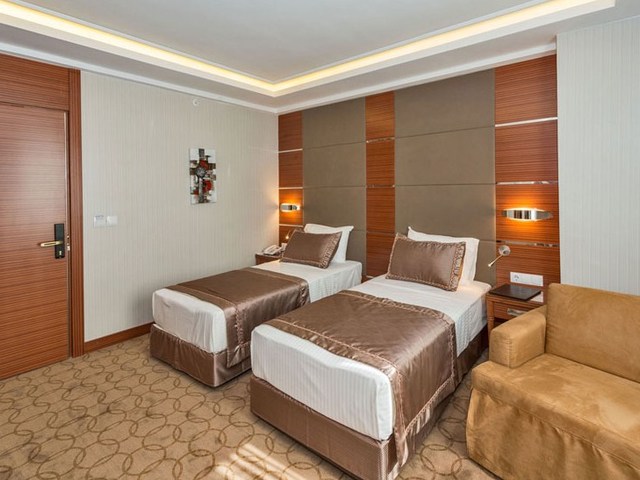 фото отеля Glorious Hotel (ex. Grand Tahir) изображение №57