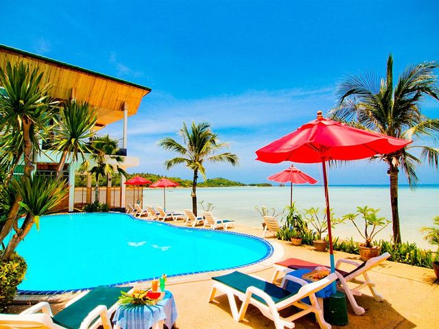 фото отеля Samui Island Beach Resort & Hotel изображение №1