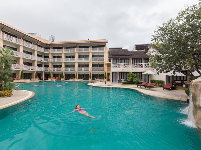 фото отеля Thara Patong Beach Resort and Spa (ex. Swiss-Belhotel Thara) изображение №5