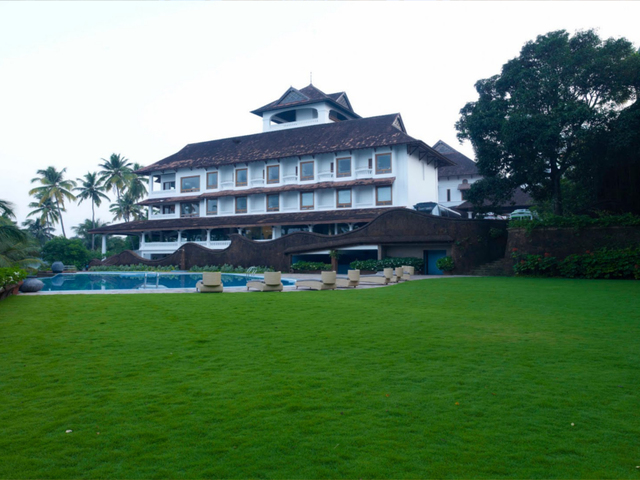 фото The Raviz Resort and Spa Ashtamudi  изображение №50