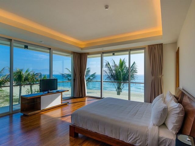 фото The Ocean Villas Da Nang (ex. Vinacapital Danang Resort) изображение №30