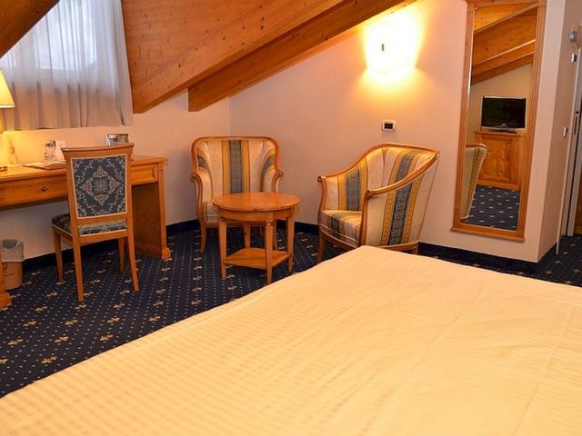 фото отеля Hotel Dolomiti изображение №13