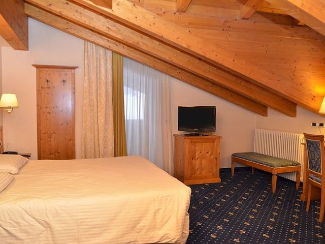 фото отеля Hotel Dolomiti изображение №17