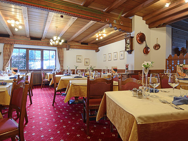 фотографии отеля Dolomites Inn изображение №11
