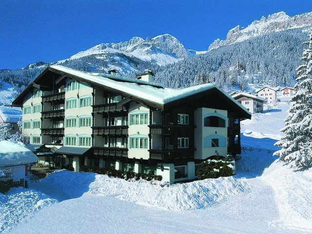фото отеля Alpen Hotel Corona изображение №1