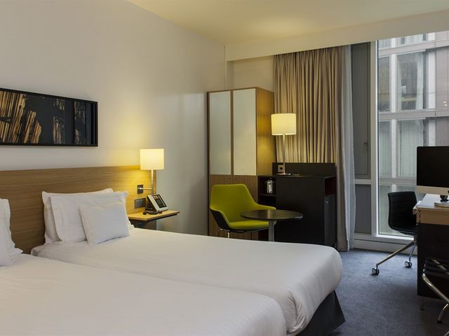 фотографии Doubletree by Hilton Hotel Amsterdam Centraal Station изображение №4